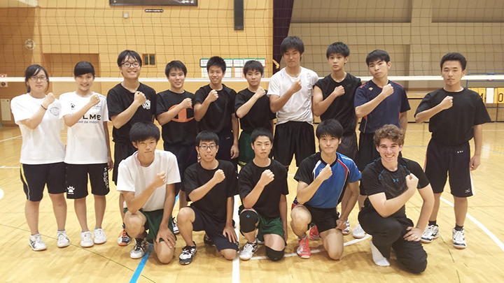 Volleyball 男子バレーボール部